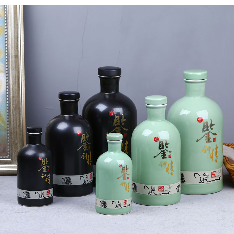 Jingdezhen ceramic bottle 1 catty three catties 5 jins of creative household hip empty wine bottle seal jars wine