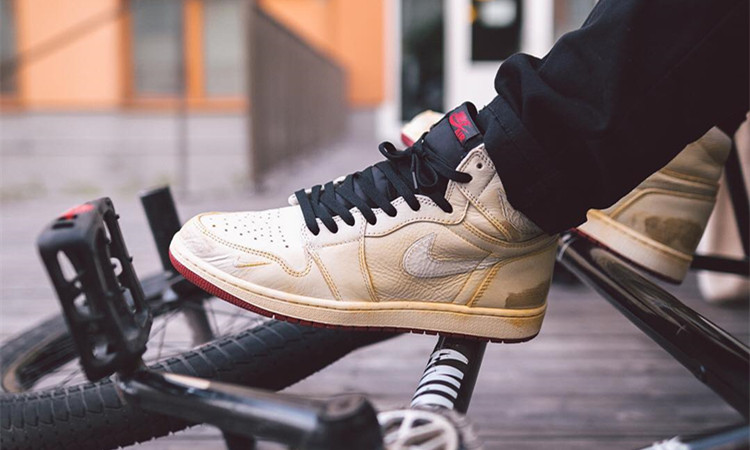 货量极小预售五千的做旧aj九月发售