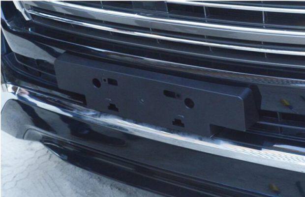 适用于16-18款兰德酷路泽lc200牌照架车牌架陆巡车牌托牌照框底座