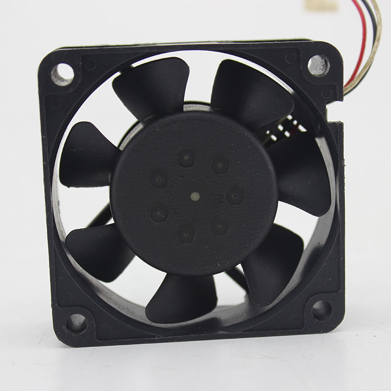 6020原装nmb服务器散热风扇24v009a2408nl05wb59三线