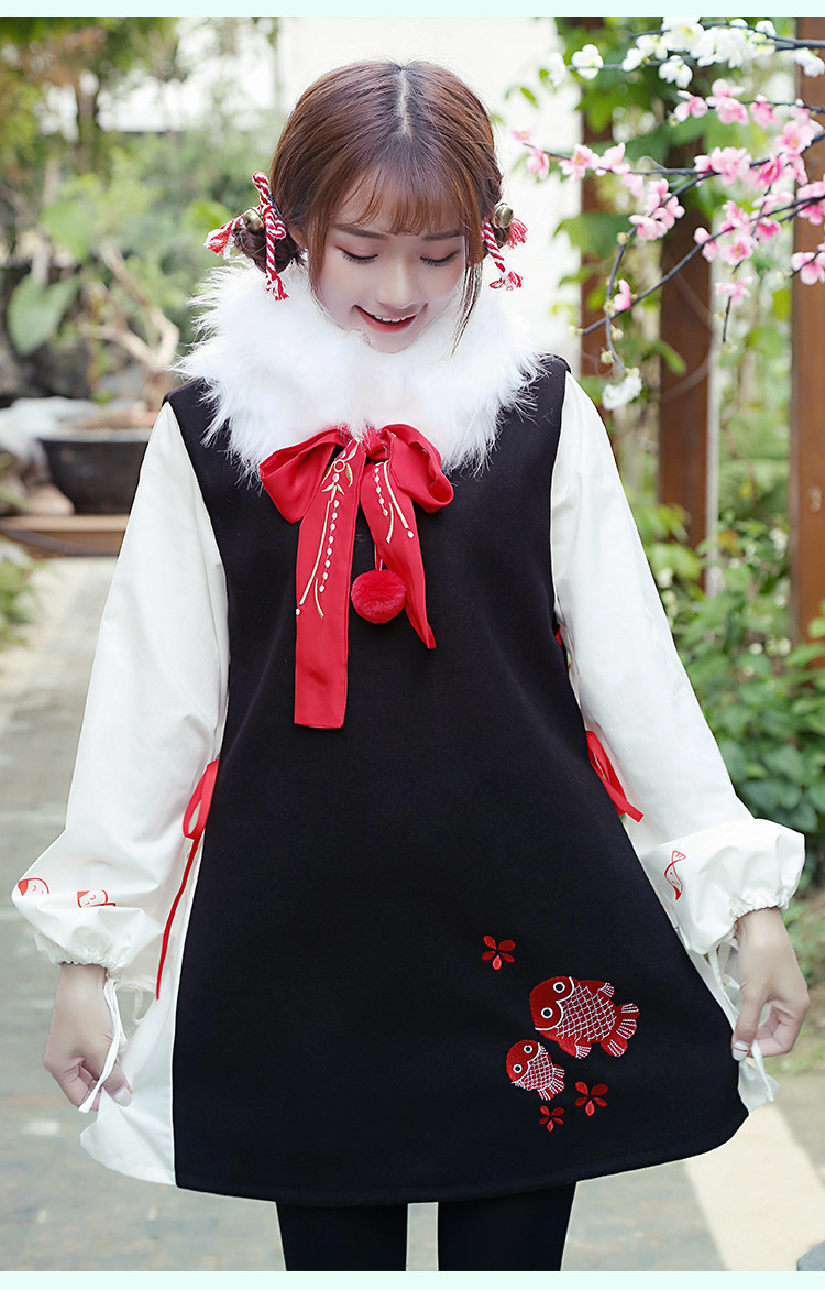 81016实拍秋装汉服改良锦鲤鱼绣花 连衣裙 动漫二次元 汉元素衣服