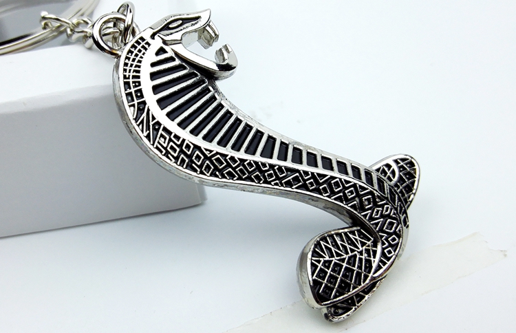 汽车钥匙 厂家供应眼镜蛇钥匙链蛇图腾钥匙圈