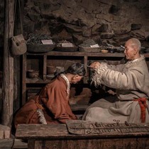 Resin emulation figure wax like custom wax like real body 1-1 scene restore