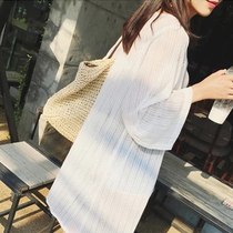Sunscreen women seaside white sunscreen swimsuit outside beach resort clothes thin chiffon shirt beach cardigan