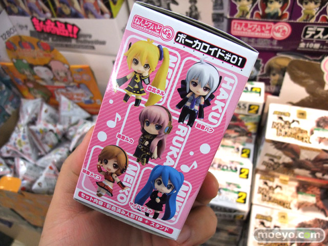 [Портрет] "ボカロファミ い い「 ー "," ね ん ど ろ い ど ボ ボ カロ イ ド ド #01 "発売!