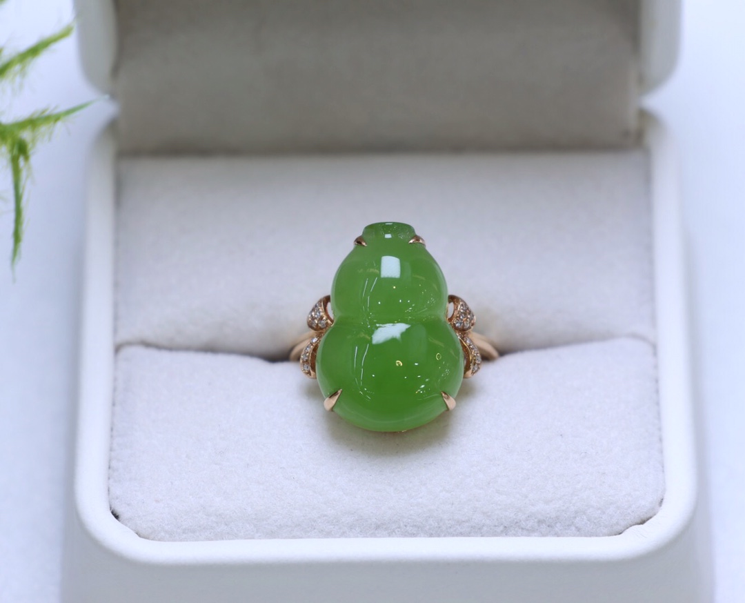 原创礼品天然和田玉戒指女 福禄苹果绿碧玉葫芦镶18k金指环送老婆