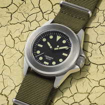 Official website UNIMATIC Modello Due U2-F U4-A Italian small crowdsourced military watch