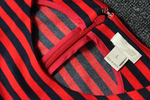 美单 条纹针织斜插袋背心裙 特价 l码