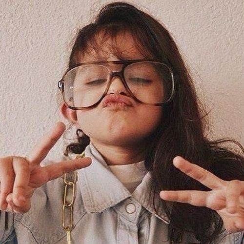 傻脸娜 世界上平均60个人里就有一个我的粉丝