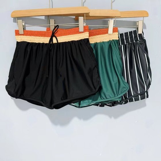 Amber single large-size split swimsuit for women, slimming, quick-drying, fashionable fake two-piece swimming trunks conservative and anti-exposed
Amber single large-size split swimsuit for women, slimming, quick-drying, fashionable fake two-piece swimming trunks conservative and anti-exposed