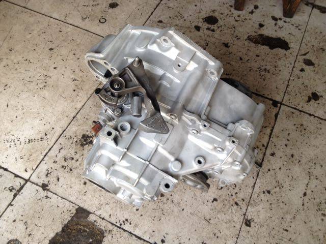 上汽大众途观手动六速变速箱波箱总成