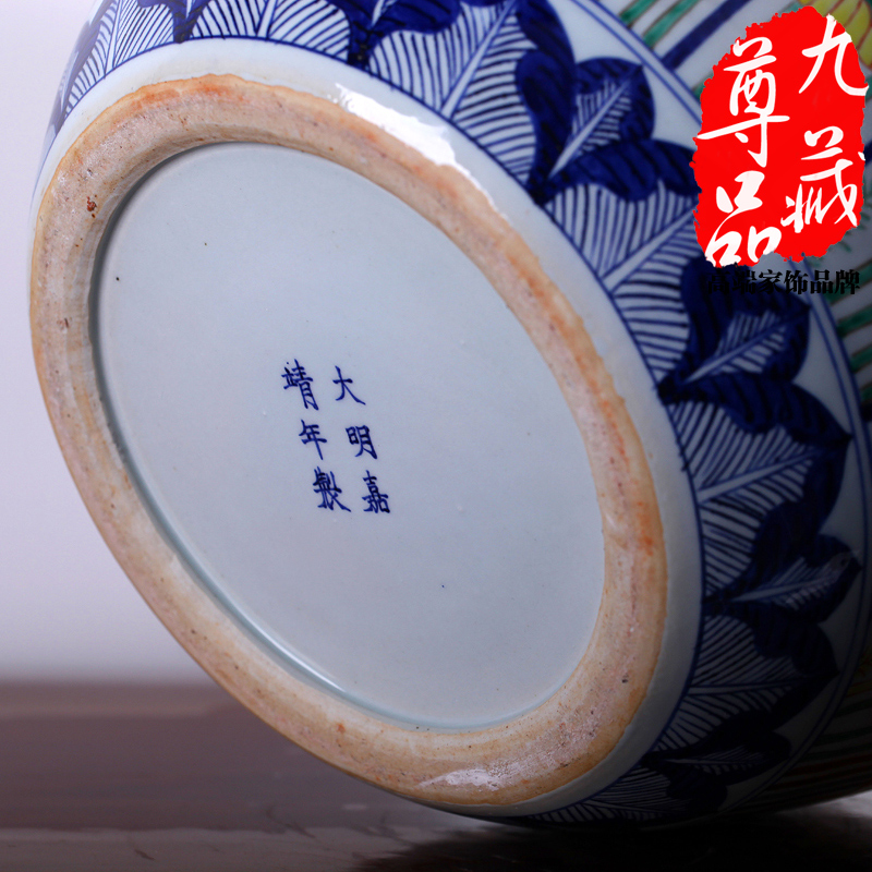 Jingdezhen ceramics imitation Ming jiajing colorful fish and algae grain tank vase vogue to live in the sitting room of archaize furnishing articles