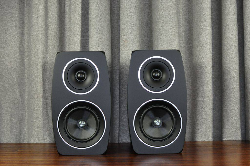 倾听正宗的北欧之声尊宝c93无源箱