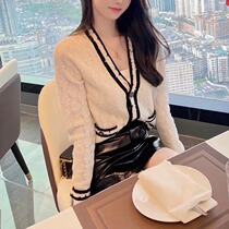 Small Fragrant Wind Collision Color Crochet Knitwear Knitwear Women Autumn Clothing 2022 New Design Senses Fashion Famous and Thin Jacket Tide