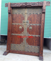 Carved Chinese antique solid wood door Rural courtyard door Retro temple double door Old-fashioned log entry door