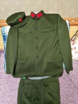 Type 65 marshal often wears the official uniform