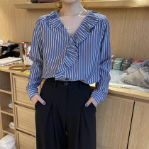 Korean Agaric Side Striped Shirt Woman 2022 New Temperament V Collar Foreign Air Fashion Spring Jacket Design Sensation