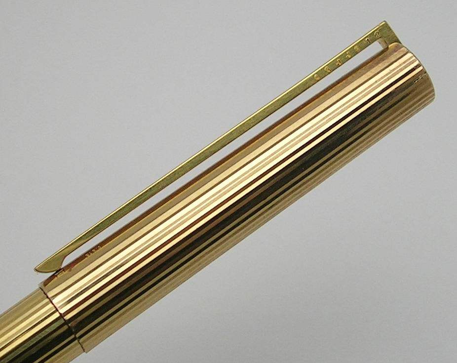 法国古董钢笔 s.t.dupont 都彭 18k金尖 全包金直条 #6135