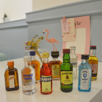 Small wine version 50ml glass vial set 9 mini combination whisky baking decoration decoration collection