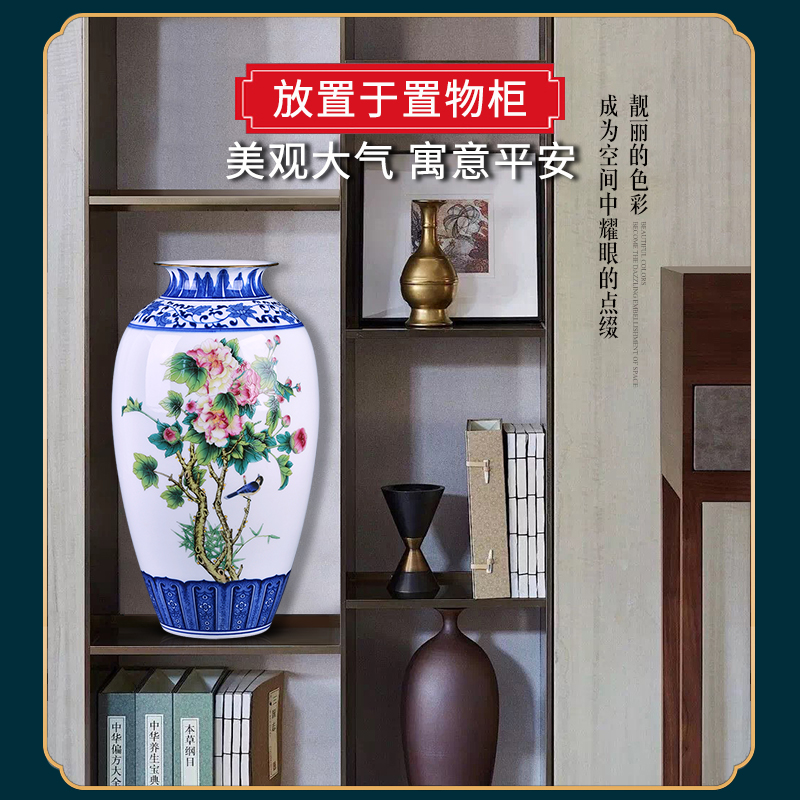Blue and white porcelain vases, flower arranging decorations Chinese style restoring ancient ways of jingdezhen ceramics home sitting room TV ark, furnishing articles