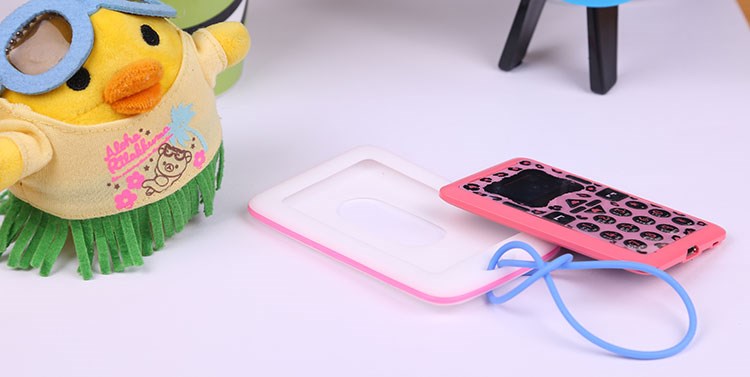 Мобильный телефон Kutch CARD Phone CM1 Мобильный телефон Kutch CARD Phone CM1