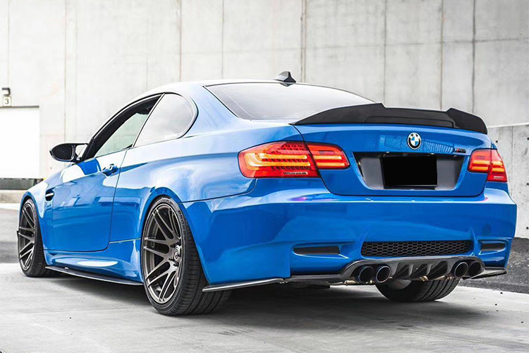 适用于e90e92e93宝马m3改装包围碳纤维前唇侧裙后唇尾翼中网包角