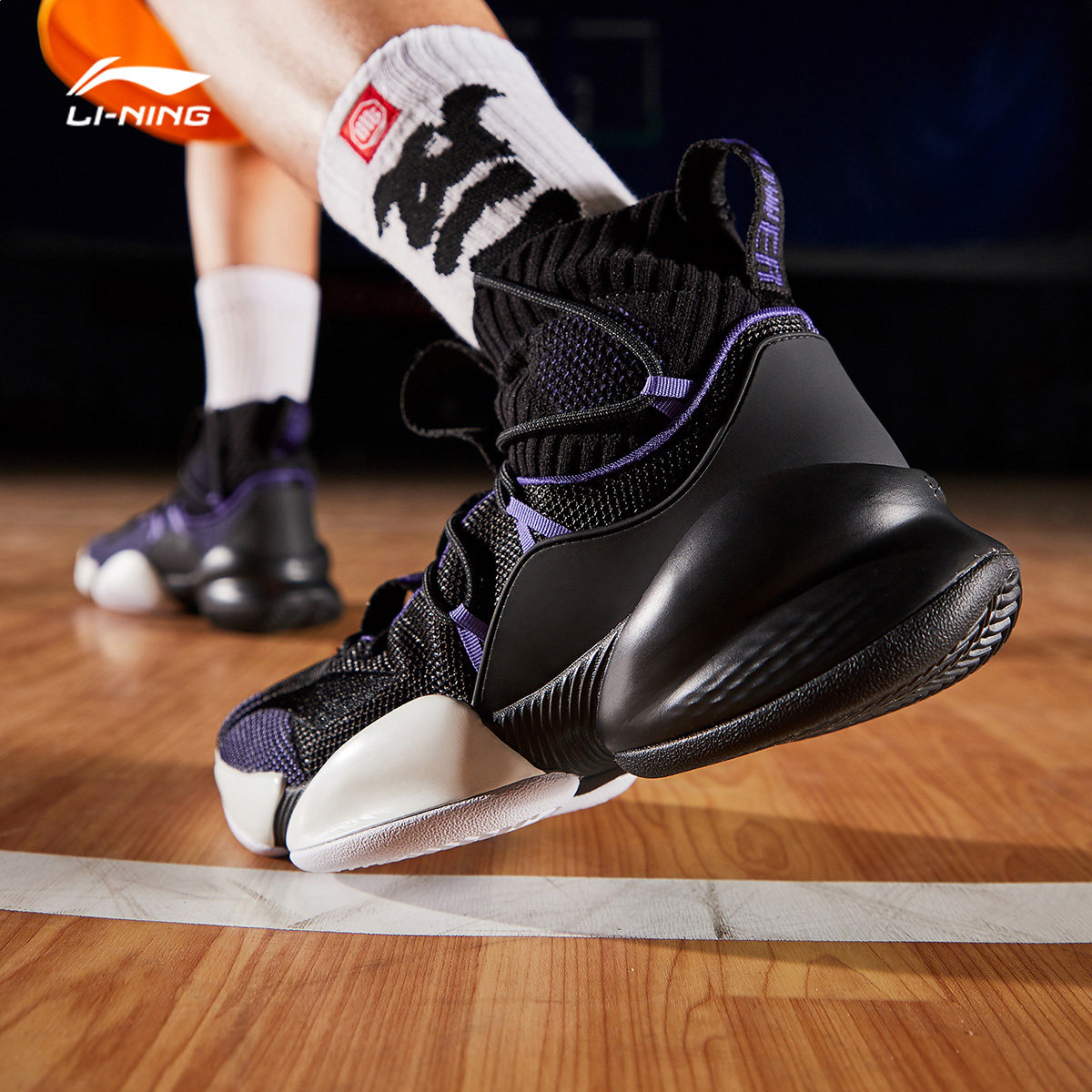 李宁篮球鞋男鞋官方空袭5代cba战靴李宁云减震防滑耐磨中帮运动鞋