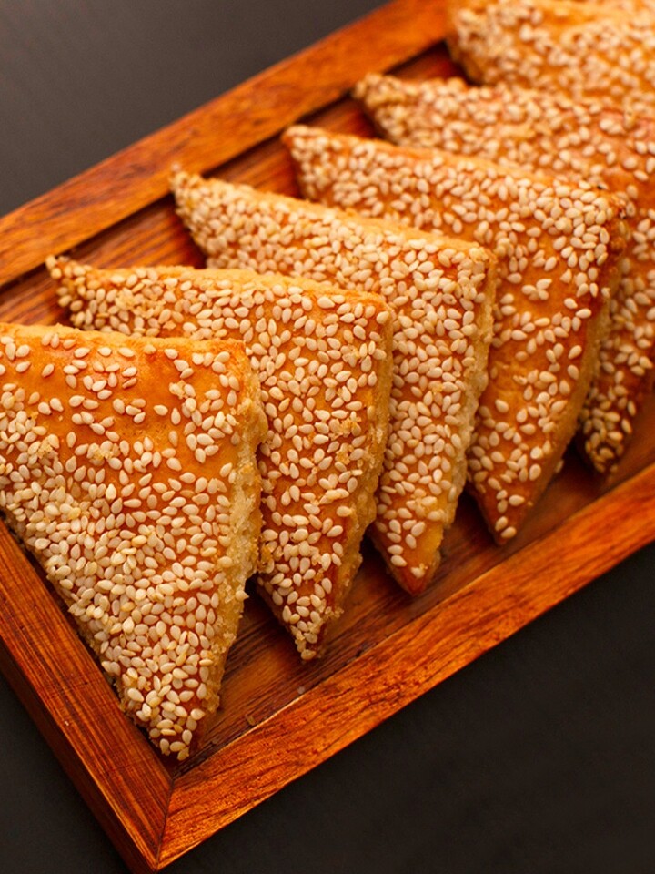 香脆芝麻三角酥传统手工老式糕点