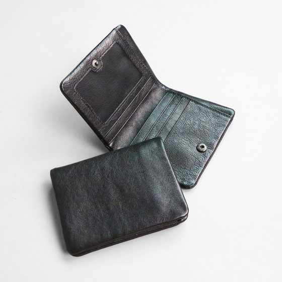 Speaker's first layer sheep cowhide leather short mini small wallet for men and women black simple vertical genuine leather bag wallet
Speaker's first layer sheep cowhide leather short mini small wallet for men and women black simple vertical genuine leather bag wallet