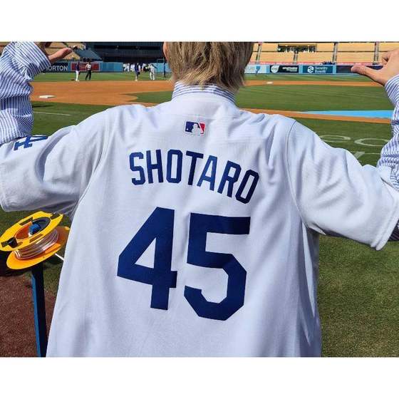 맞춤형 Riize 한국인, Taro, Shotaro, No. 45 Shotaro, Dodge Jersey Performance Clothing과 같은 야구 유니폼 맞춤형 Riize 한국인, Taro, Shotaro, No. 45 Shotaro, Dodge Jersey Performance Clothing과 같은 야구 유니폼