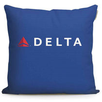European and American airlines customized American Delta Air Lines souvenir travel gift pillow gift cushion