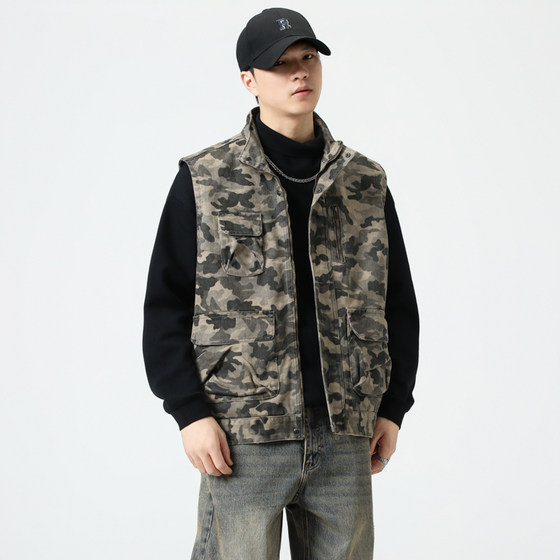 Spring outdoor camouflage work vest men American retro multi-pocket loose cranned pure cotton fishing vest jacket
Spring outdoor camouflage work vest men American retro multi-pocket loose cranned pure cotton fishing vest jacket