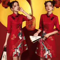 22 New Years Theme Costume Cinema Complex Retro Qipao Retro Red Festive Seahorse Body Personal Photography of Genuine Photography Clothing