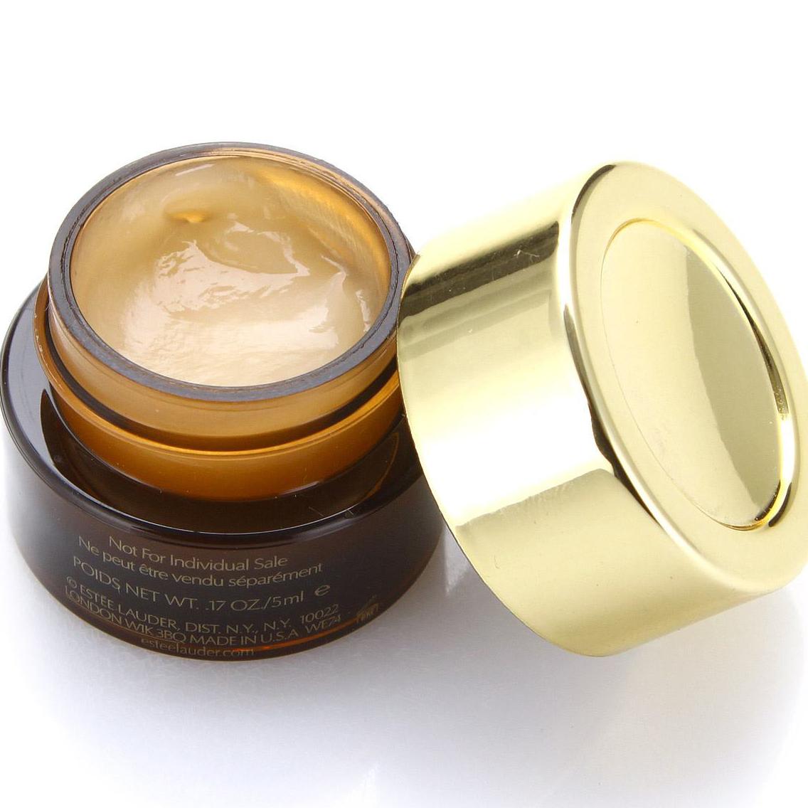 长脂肪粒能不能涂眼霜?这样做快速去除