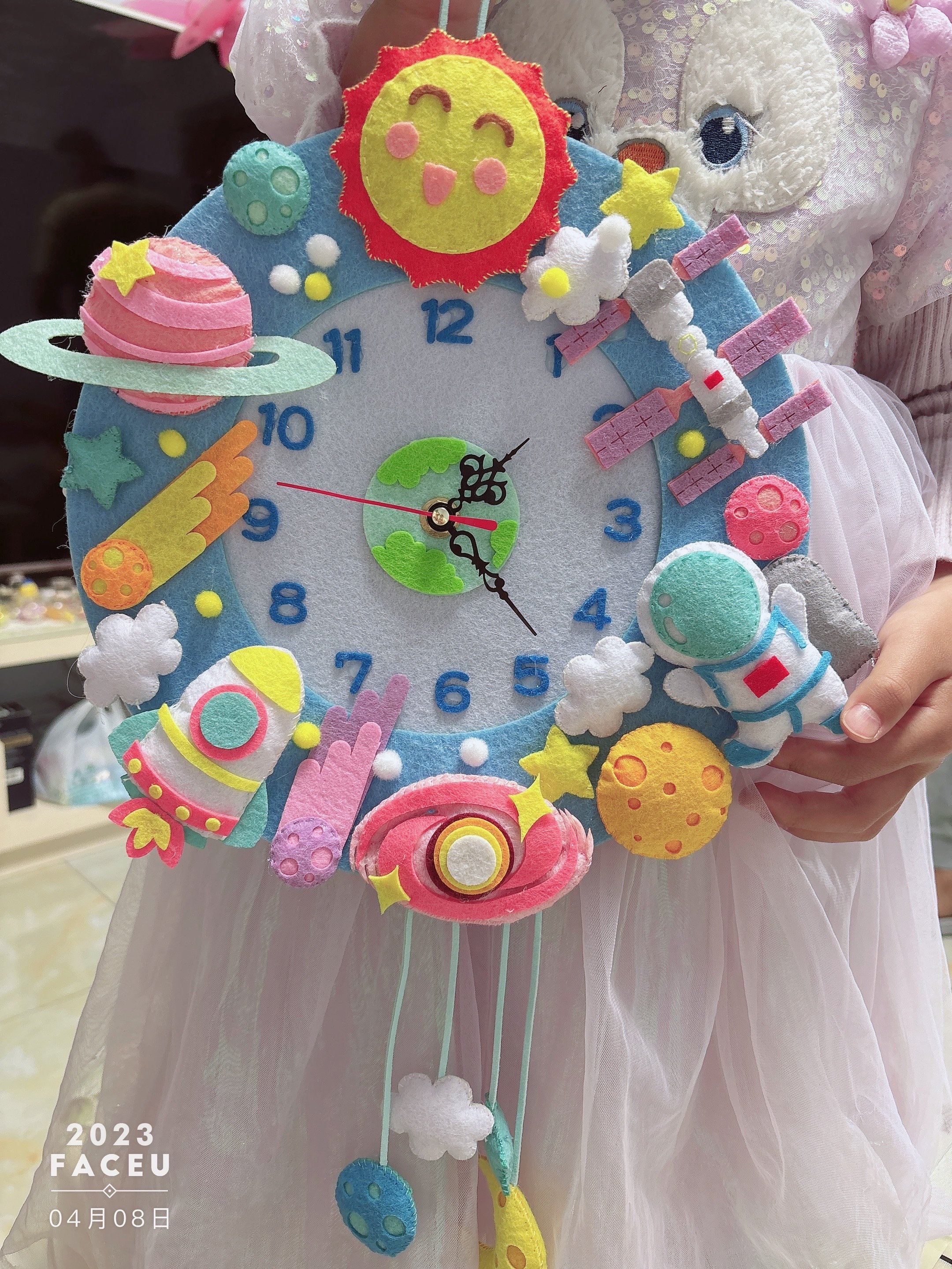 儿童不织布diy森林挂钟创意钟表手工布艺制作材料包卡通动物挂饰