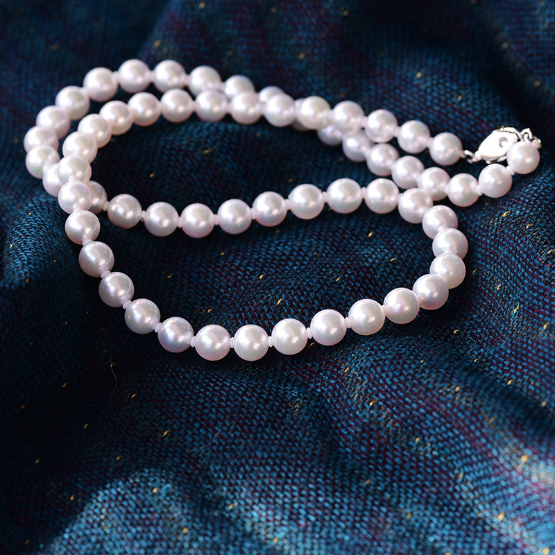 8.5-9mm 日本akoya天女海水珍珠项链 樱花白透粉 小灯泡 送银扣