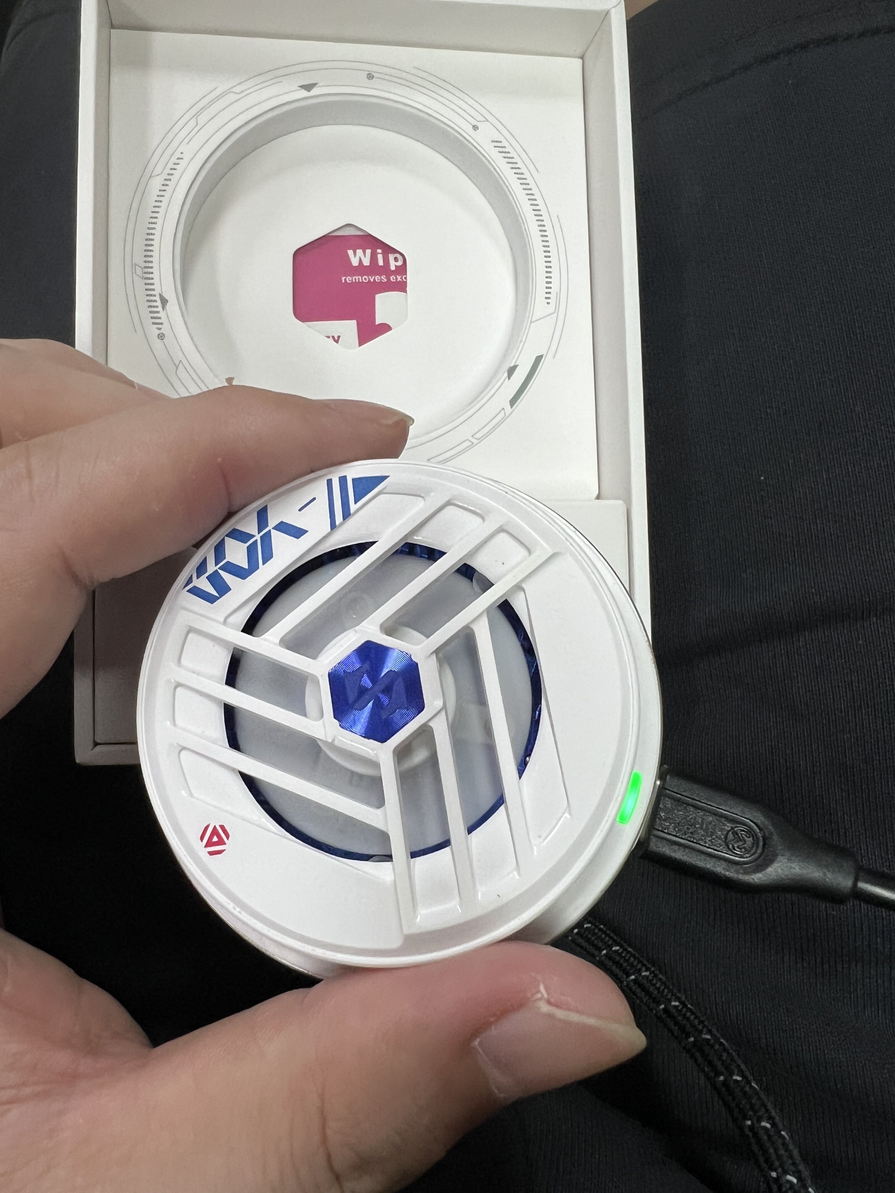 黑鲨冰封制冷背夹2磁吸版高达限定版散热器安卓苹果平板手机通用
