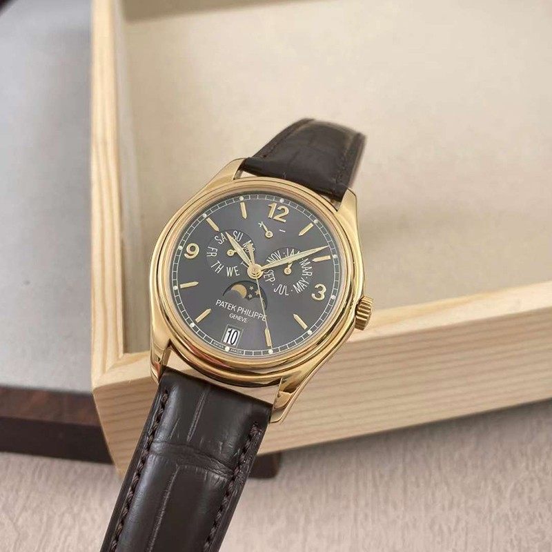 捡漏[9.8新]百达翡丽复杂功能时计5146j-010 18k黄金自动机械男表