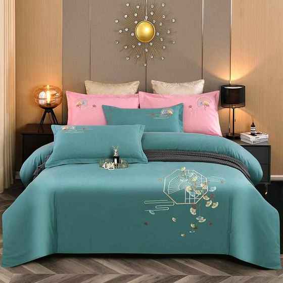 2024 new 120 thickened four-piece set bedding pure cotton full cotton sheet quilt cover embroidery and fur set
2024 new 120 thickened four-piece set bedding pure cotton full cotton sheet quilt cover embroidery and fur set