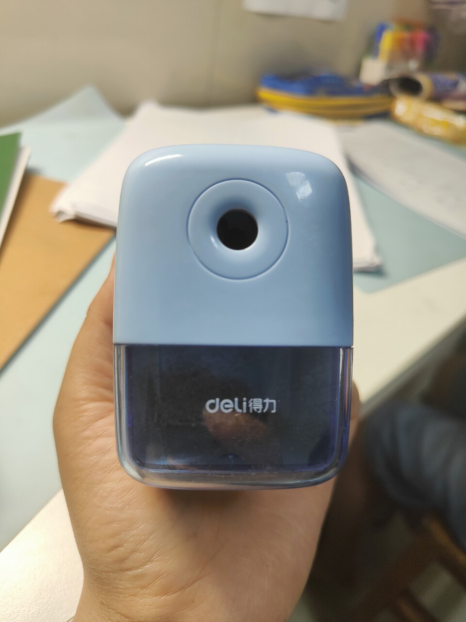 得力正品转笔刀手摇削笔器自动进铅儿童铅笔刀女孩男孩削笔刀儿童小