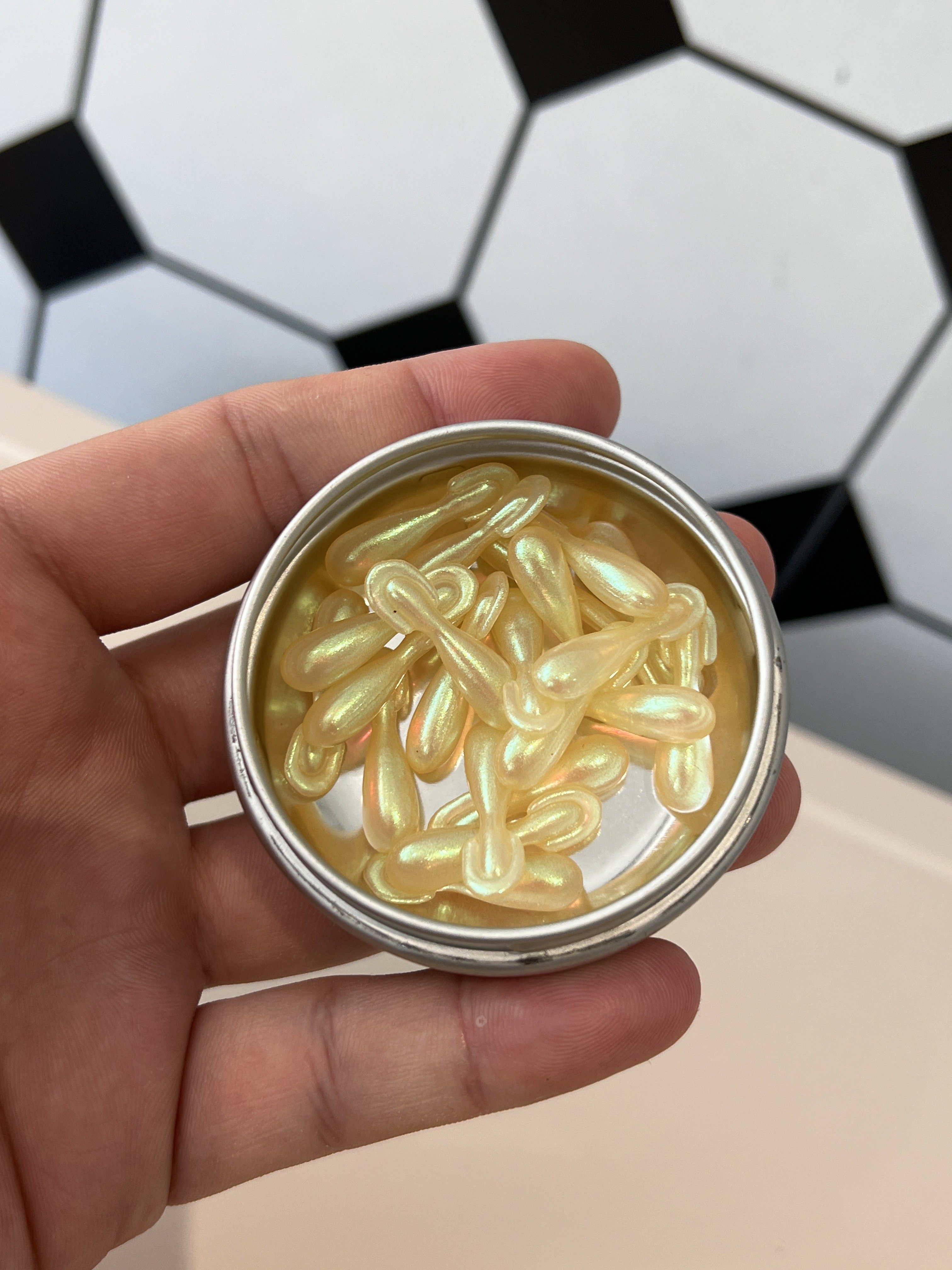 bledefonty枫缇香氛精油胶囊精华木质茶香调香水斑斓秘境蝶恋狮城