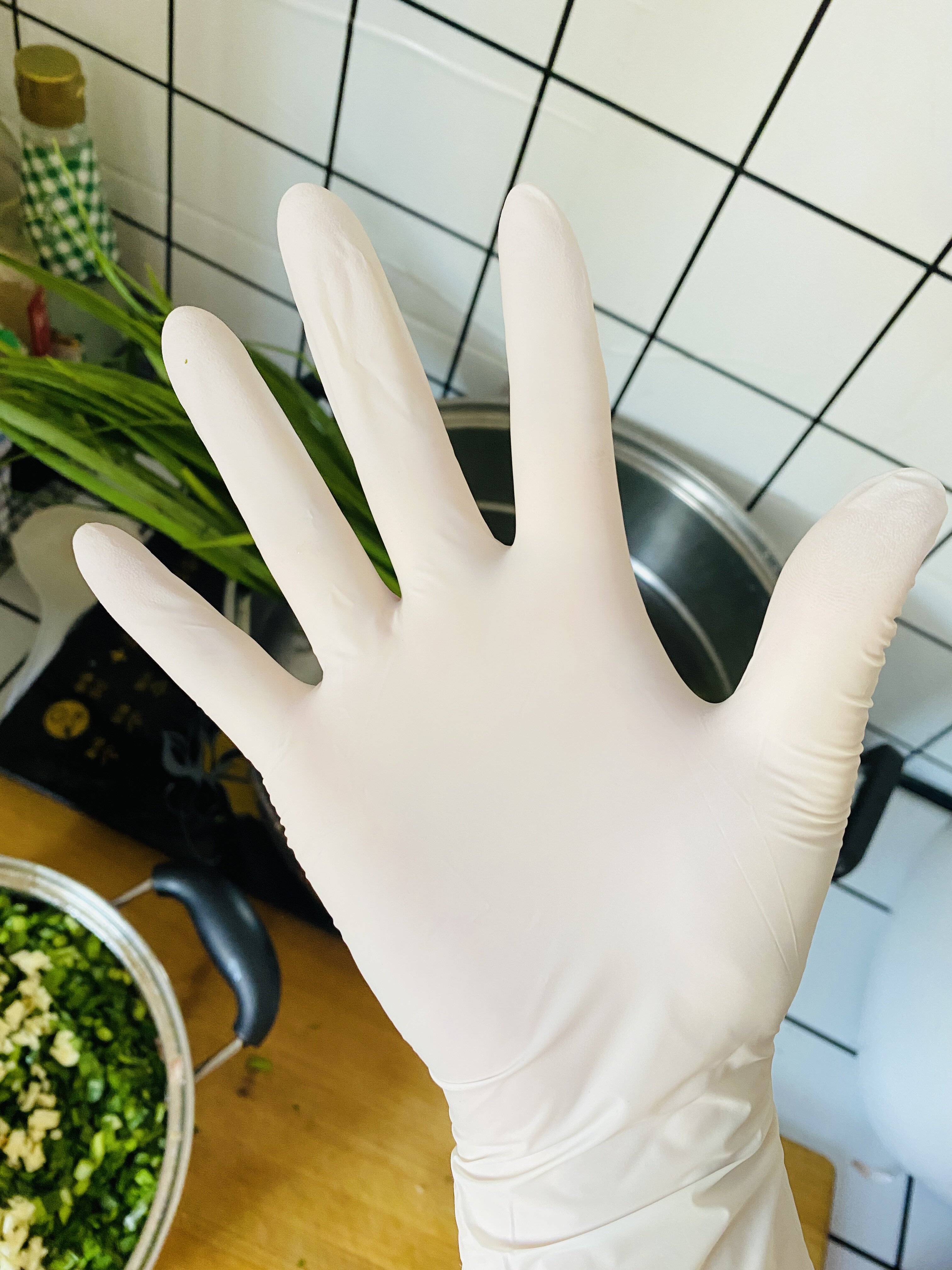 一次性手套医用食品级丁晴橡胶外科手术检查乳胶实验家务加厚耐磨