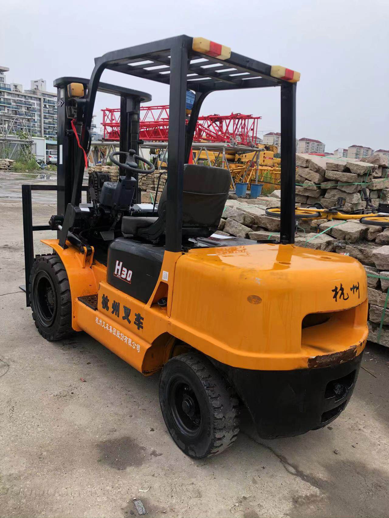 【贯通拍卖577】3吨杭州叉车1台 - 资产处置 - 阿里资产