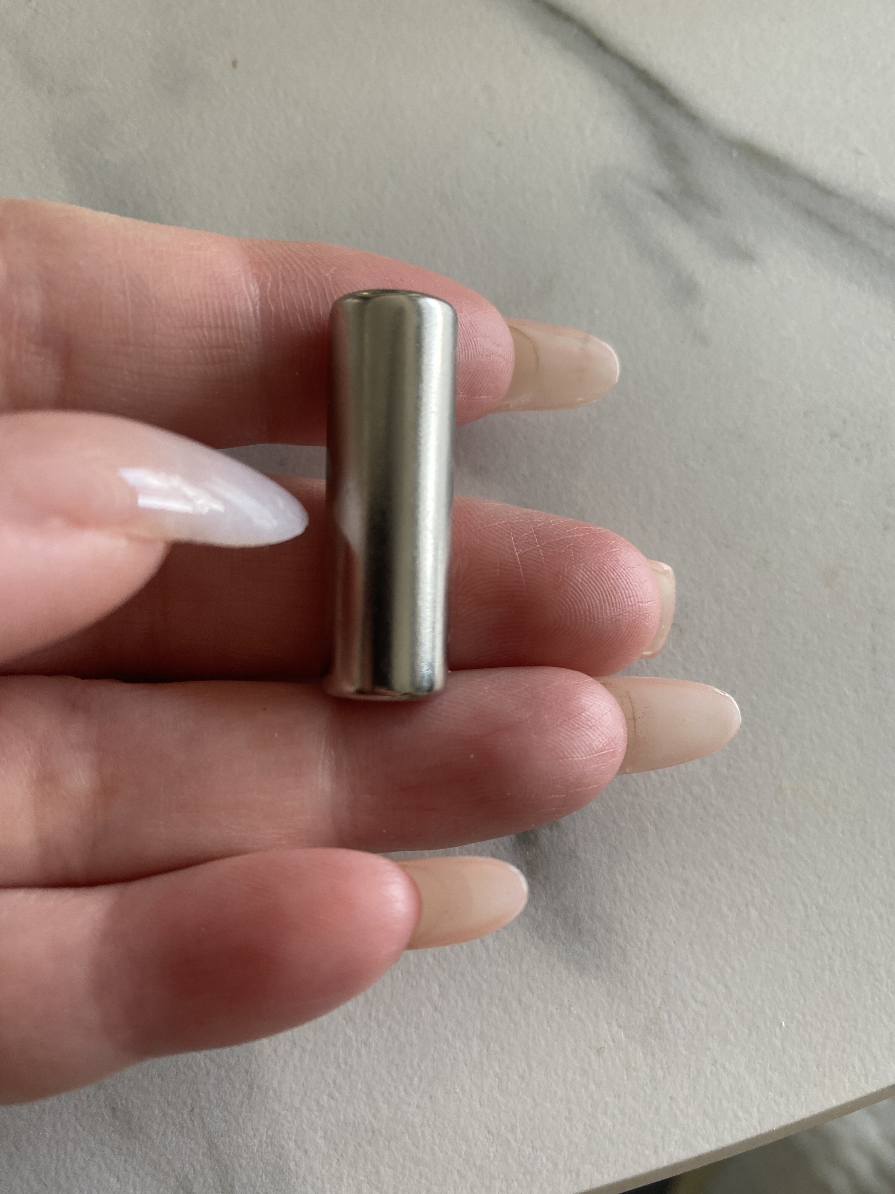 花式美甲猫眼圆柱磁铁晶石月光石款猫眼指甲油胶专用超强力吸铁石