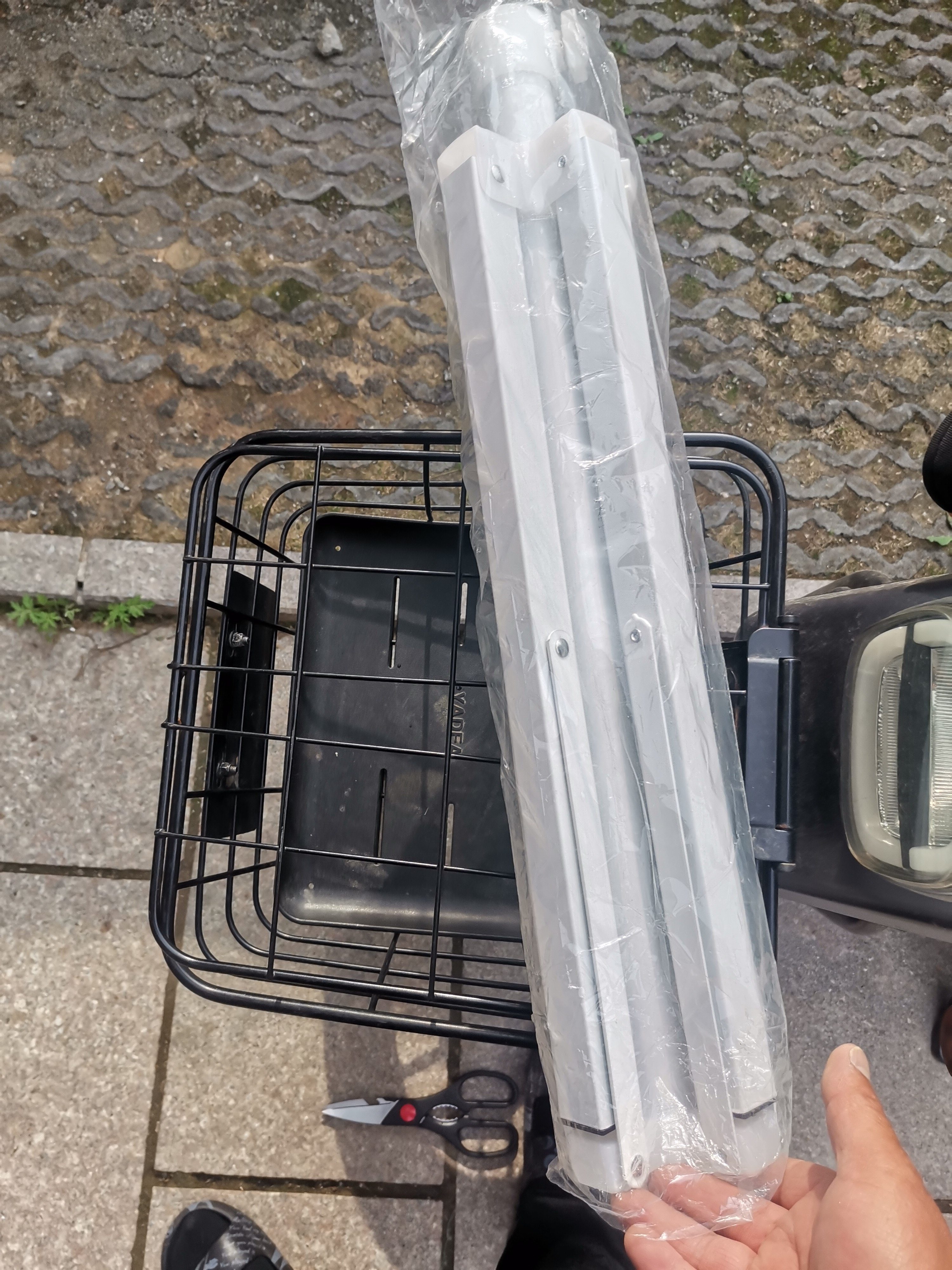 户外遮阳伞商用大摆摊伞太阳伞广告伞伞座伞架伞坐铁伞座三角折叠