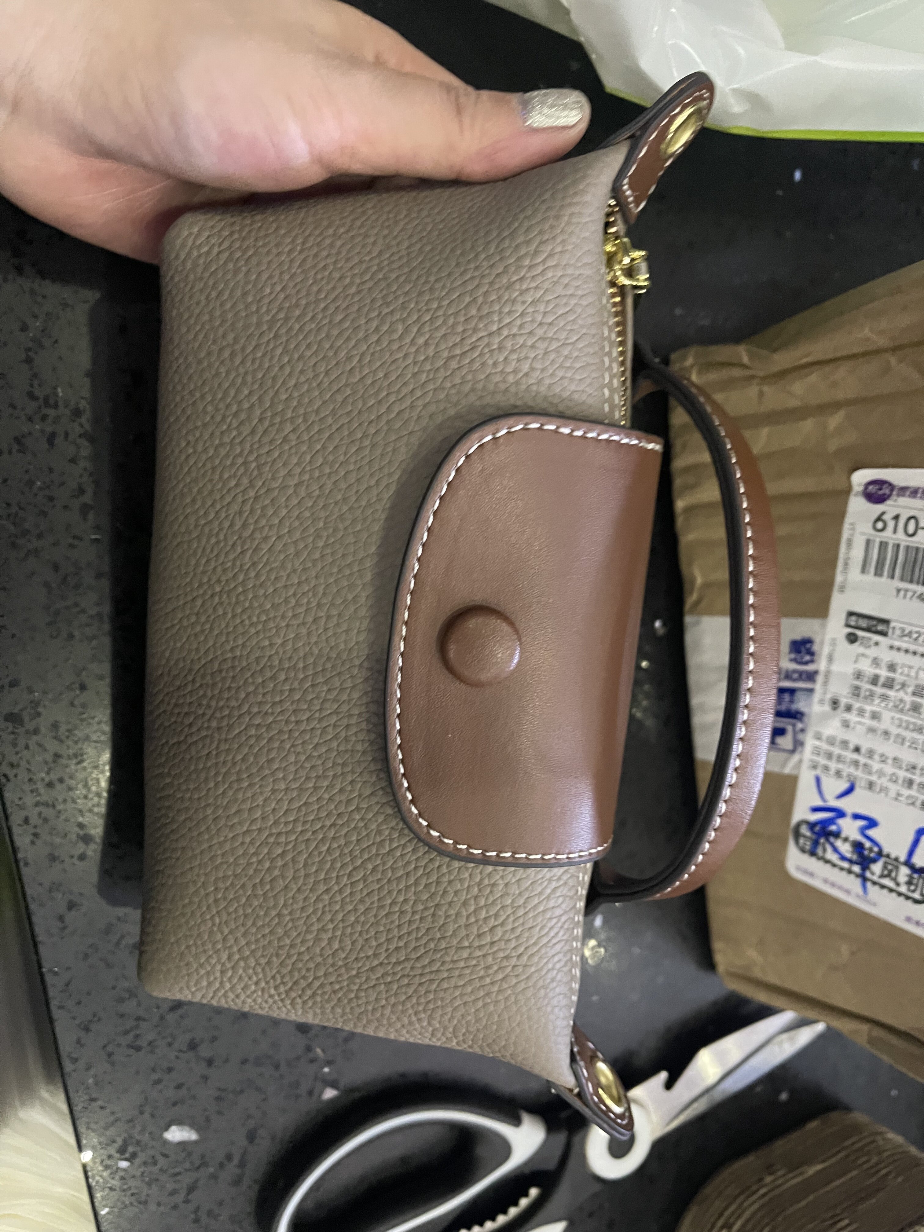 高级感真皮女包迷你饺子包头层牛皮休闲百搭斜挎包小众撞色手拎包