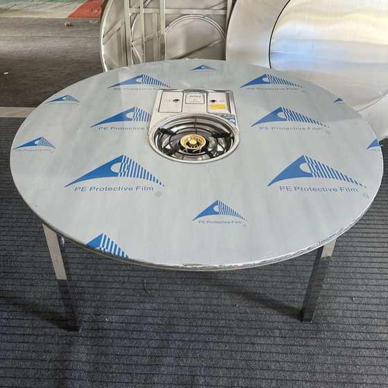 Stainless steel hot pot table with embedded double gas cylinder can card type furnace round table folding table square table
Stainless steel hot pot table with embedded double gas cylinder can card type furnace round table folding table square table