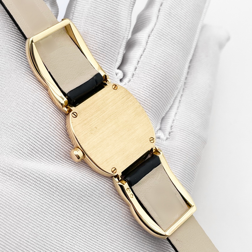 [5折热门手表]9.5新百达翡丽18k黄金后镶钻石英女表 公价约25万