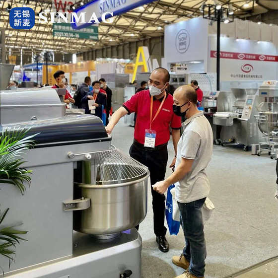 Sinmag Xinmai Noodle Machine 상업용 믹서 국수 기계 반 팩 분말 성형 기계 12.5kg 자동 반죽 반죽 기계 Sinmag Xinmai Noodle Machine 상업용 믹서 국수 기계 반 팩 분말 성형 기계 12.5kg 자동 반죽 반죽 기계