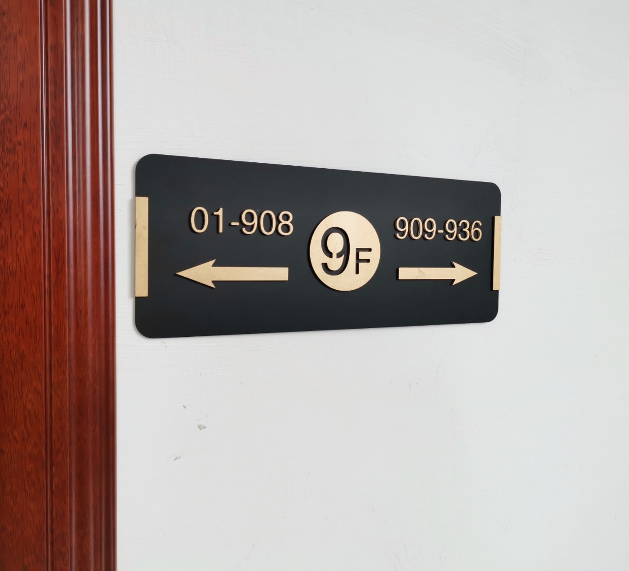 楼层标识牌亚克力楼层牌电梯指示提示贴创意门牌号码牌定制酒店宾馆